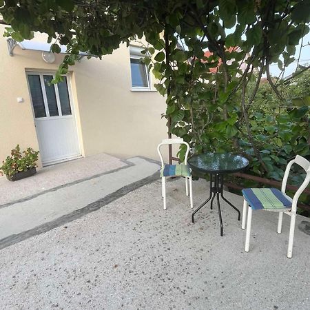 Apartman Mila I Kaja Niksic Ngoại thất bức ảnh