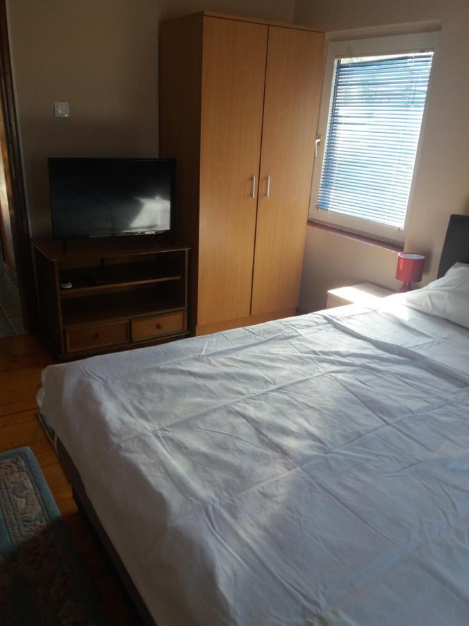 Apartman Mila I Kaja Niksic Ngoại thất bức ảnh